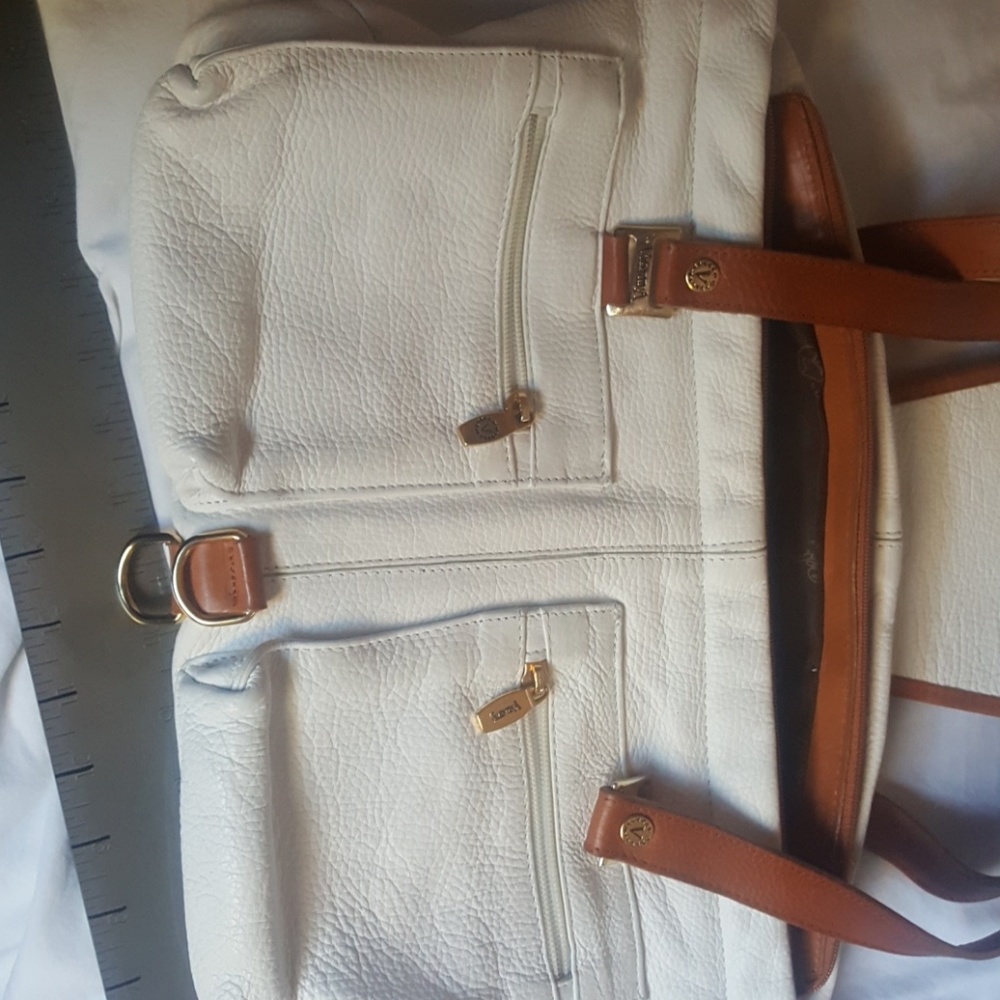 Valentina Handbag - Picture 4 of 4